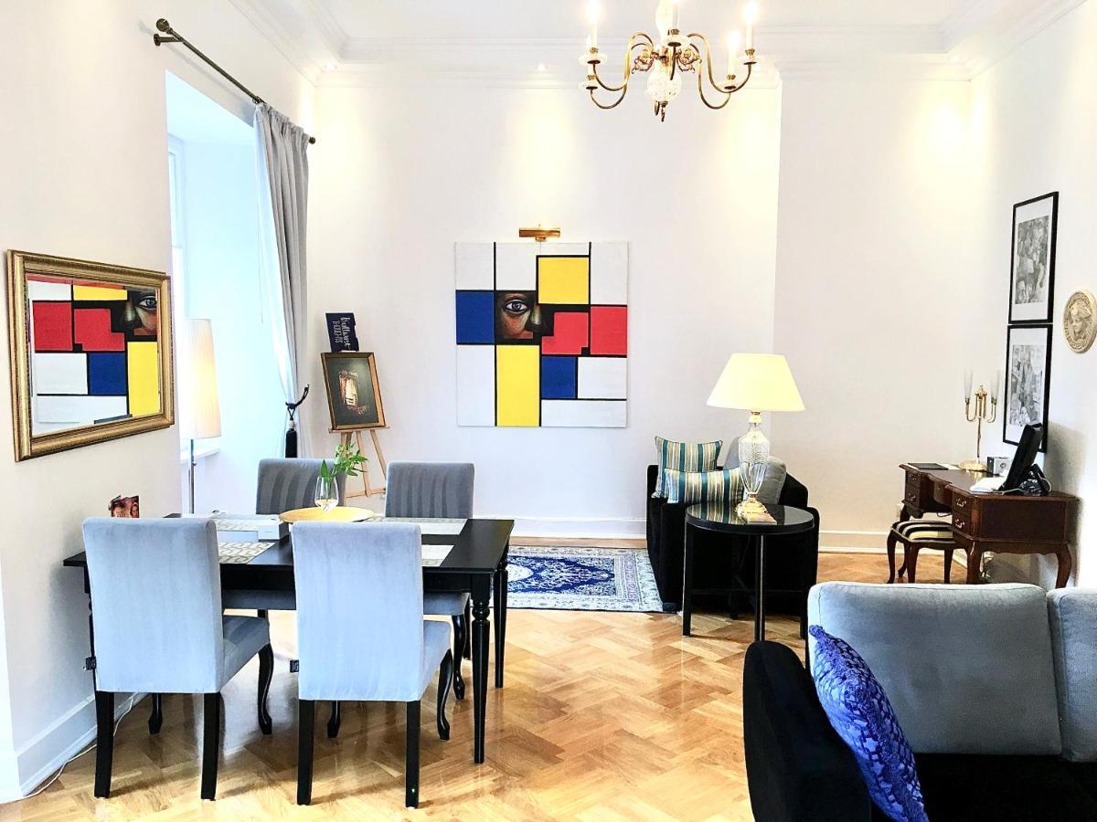 Mondrian Luxury Suites & Apartments Old Town ワルシャワ エクステリア 写真